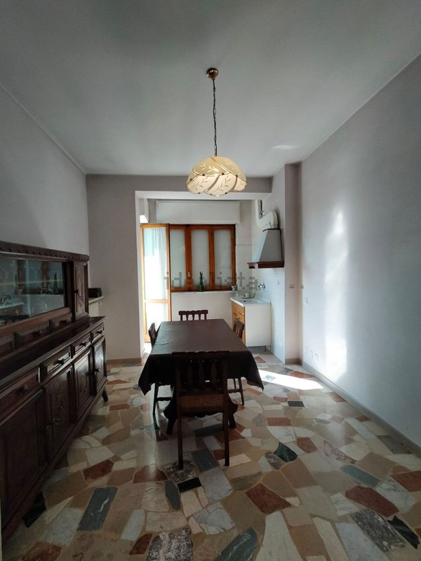 appartamento in vendita ad Isola d'Asti in zona Piano