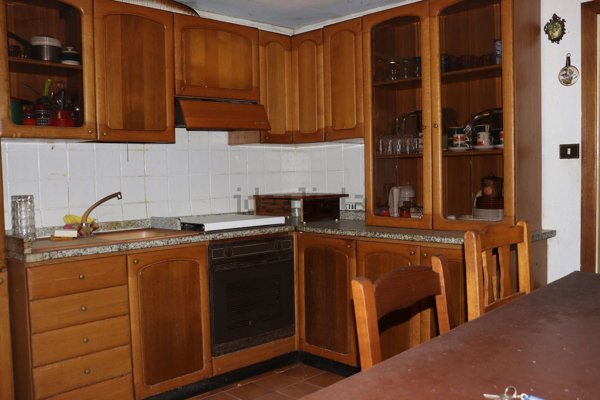 casa indipendente in vendita ad Isola d'Asti