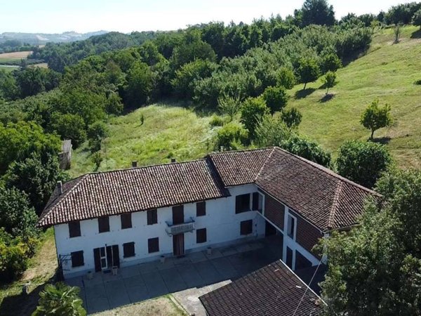 casale in vendita ad Isola d'Asti