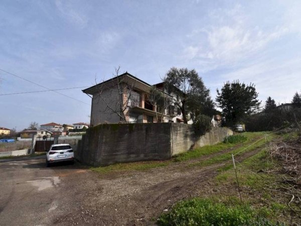 casale in vendita ad Isola d'Asti in zona Repergo