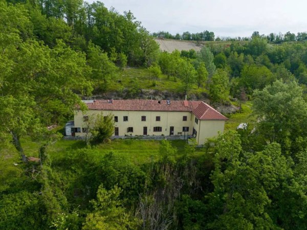 casa indipendente in vendita a Loazzolo