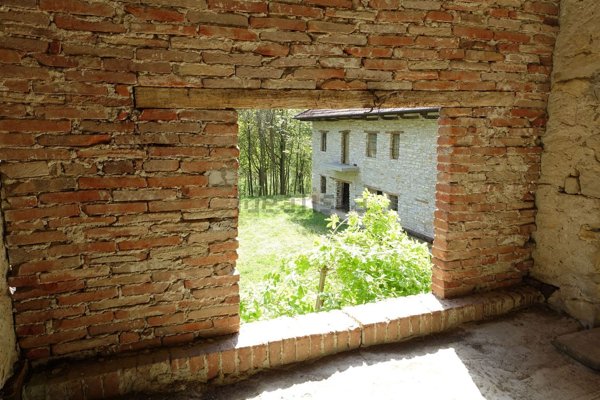 casale in vendita a Loazzolo