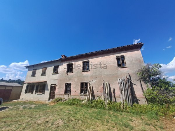 casale in vendita a Loazzolo