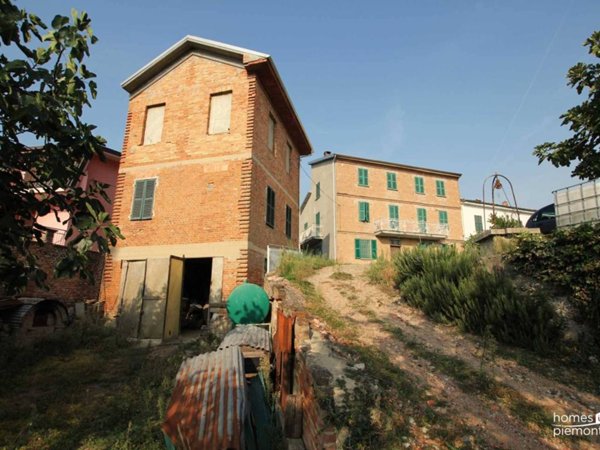 casa indipendente in vendita a Maranzana