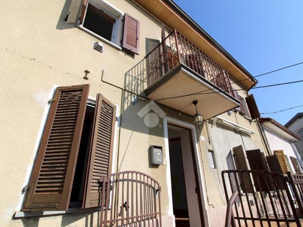 casa semindipendente in vendita a Maranzana