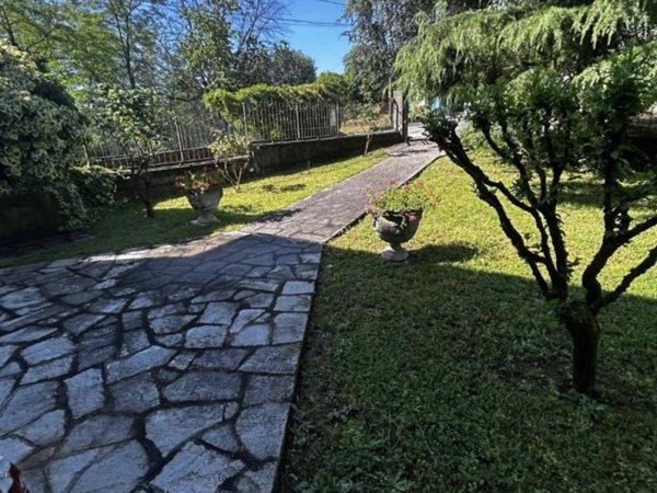 casa indipendente in vendita a Maranzana
