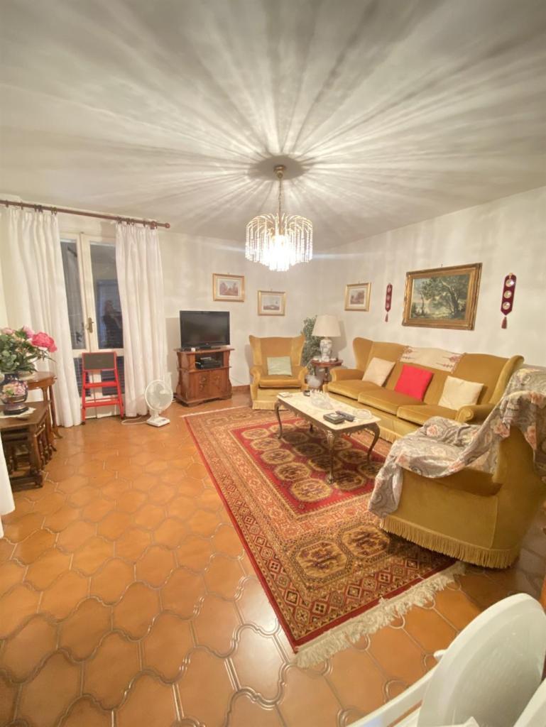 casa indipendente in vendita a Maranzana