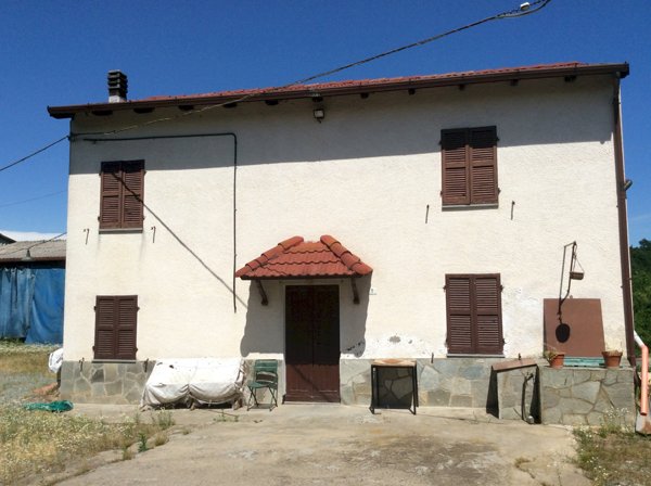 casa indipendente in vendita a Maranzana