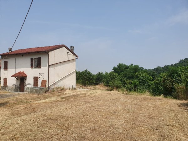 locale di sgombero in vendita a Maranzana