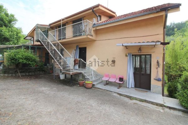 casa indipendente in vendita a Maranzana