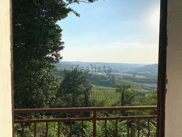 pentavano in vendita a Maranzana