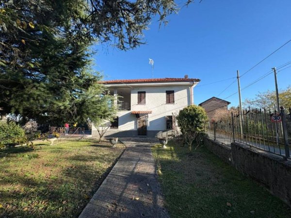 casa indipendente in vendita a Maranzana