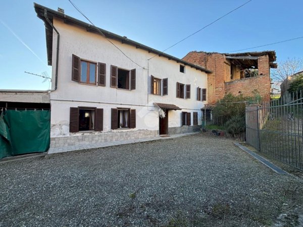 casa indipendente in vendita a Maranzana