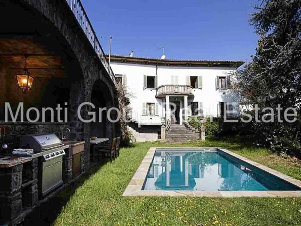 casale in vendita a Maranzana