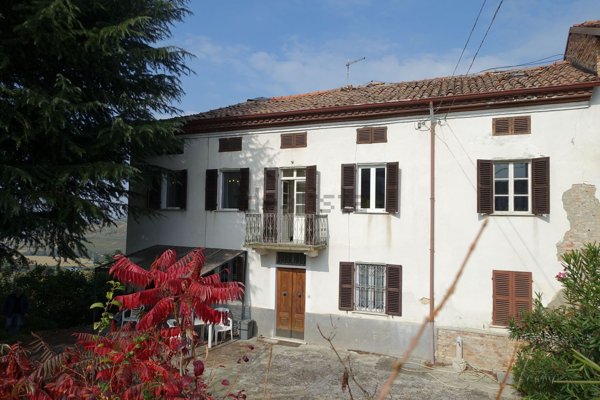 casale in vendita a Maranzana