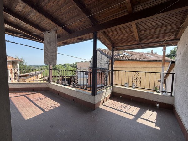 casa indipendente in vendita a Maranzana