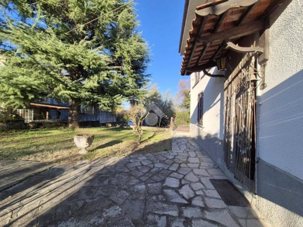 casa indipendente in vendita a Maranzana