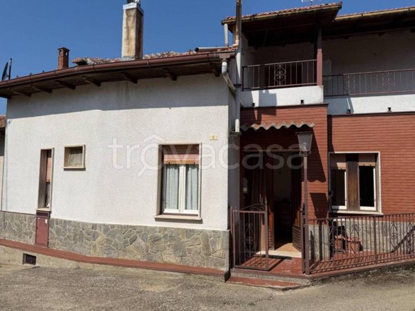 casa indipendente in vendita a Maranzana