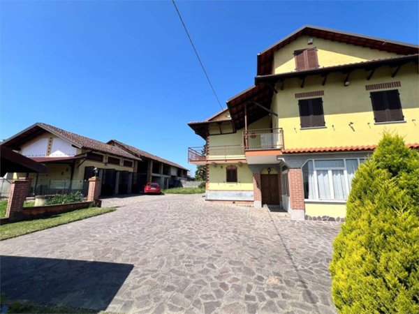 casale in vendita a Maretto in zona Serra Campia
