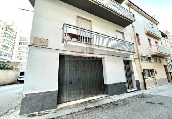 casa indipendente in vendita ad Alcamo