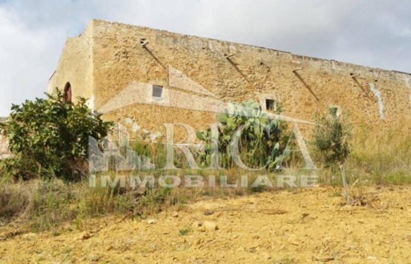 capannone in vendita ad Alcamo