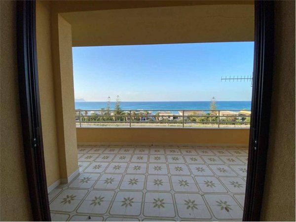 appartamento in vendita ad Alcamo in zona Alcamo Marina