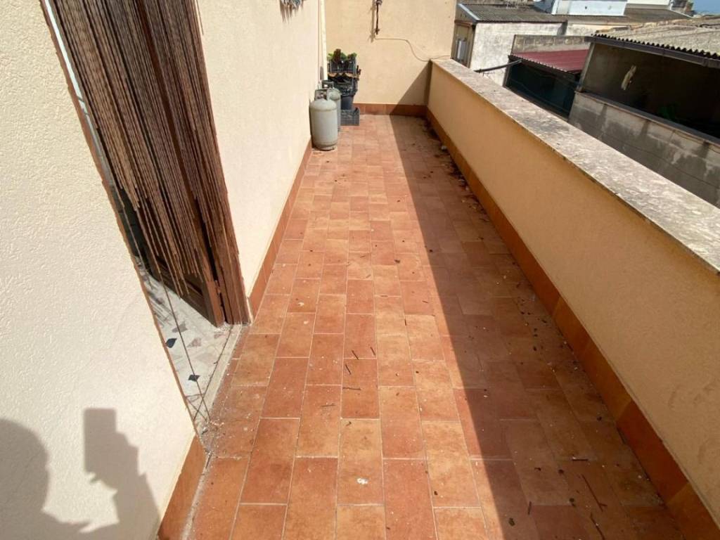 intera palazzina in vendita ad Alcamo