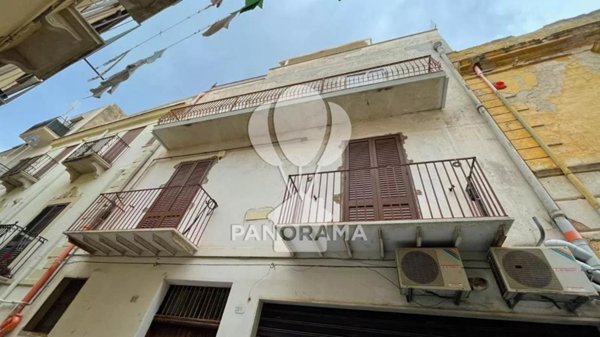 appartamento in vendita ad Alcamo in zona Centro Città