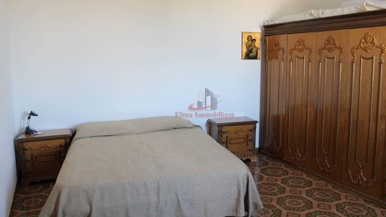 casa indipendente in vendita ad Alcamo in zona Alcamo Marina