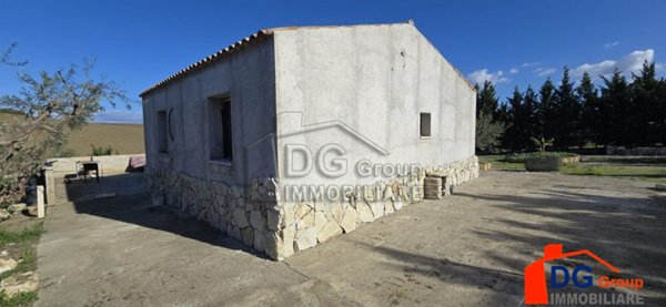 casa indipendente in vendita ad Alcamo