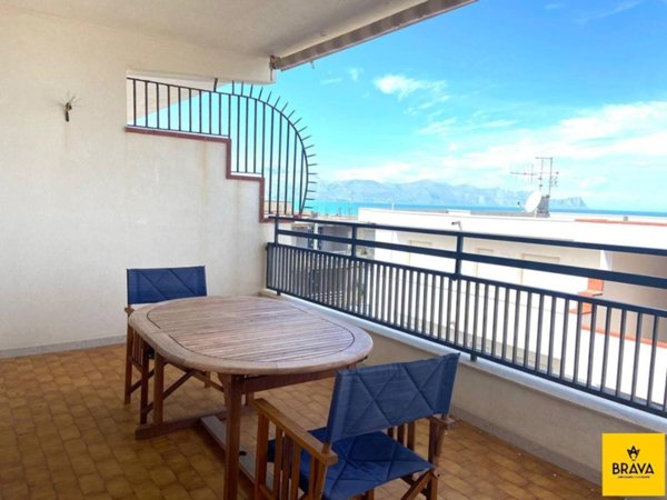 appartamento in vendita ad Alcamo in zona Alcamo Marina