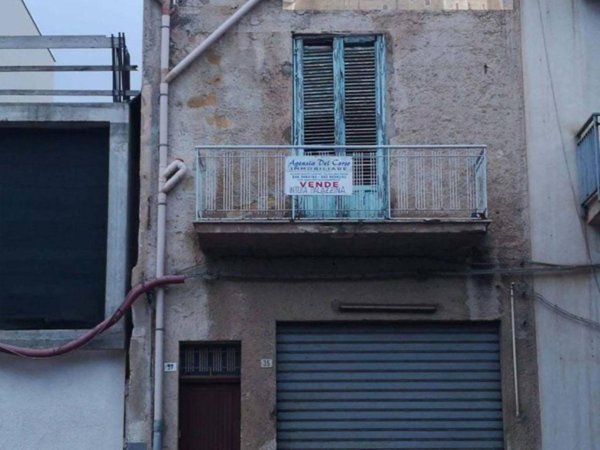 casa indipendente in vendita ad Alcamo