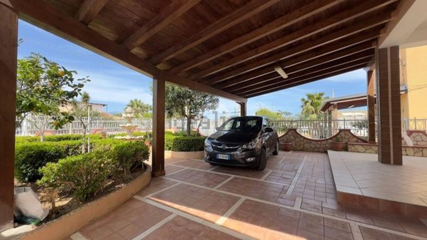 casa indipendente in vendita ad Alcamo