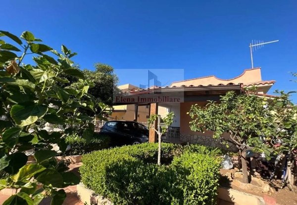 casa indipendente in vendita ad Alcamo in zona Alcamo Marina