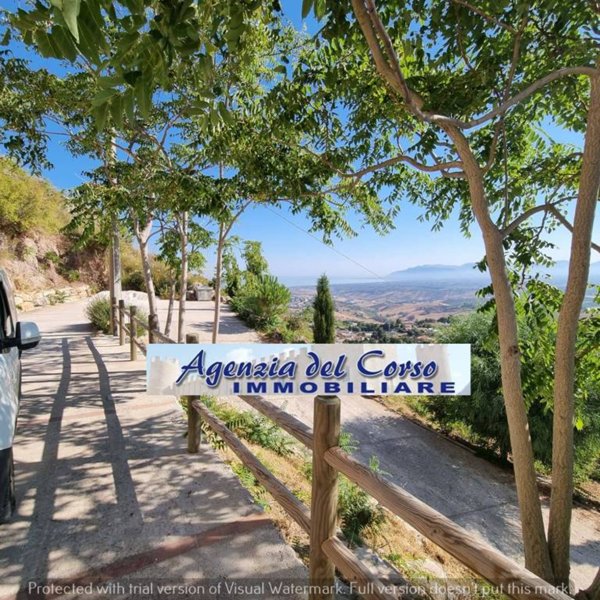 casa indipendente in vendita ad Alcamo