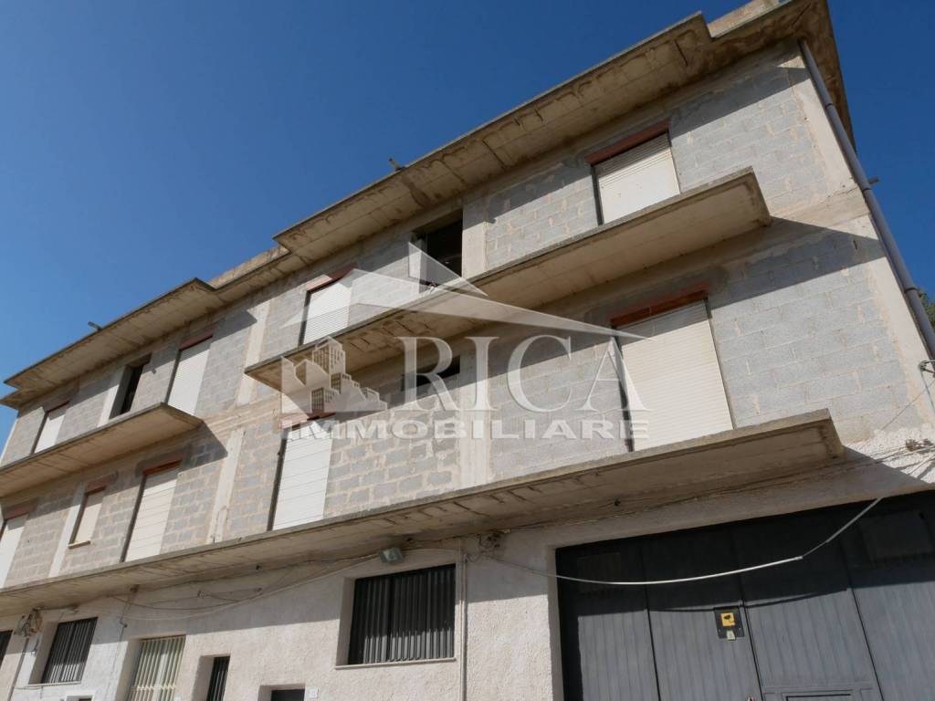 intera palazzina in vendita ad Alcamo