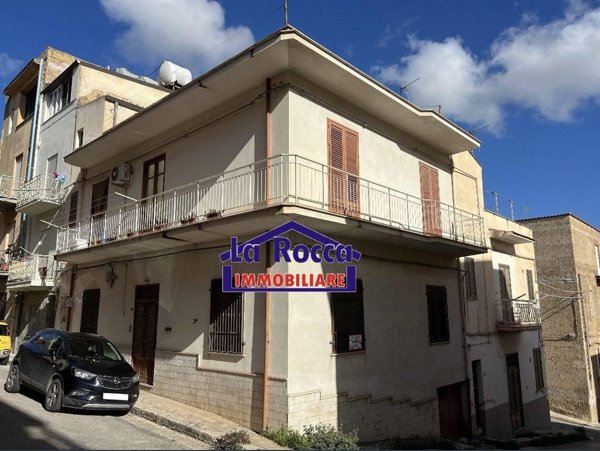 casa indipendente in vendita ad Alcamo