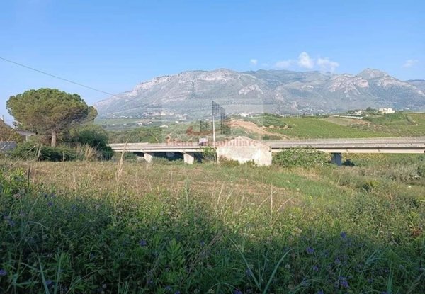 casa indipendente in vendita ad Alcamo