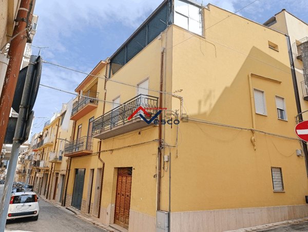 casa indipendente in vendita ad Alcamo