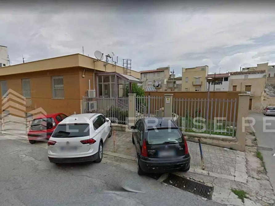 locale commerciale in vendita ad Alcamo in zona Centro Città
