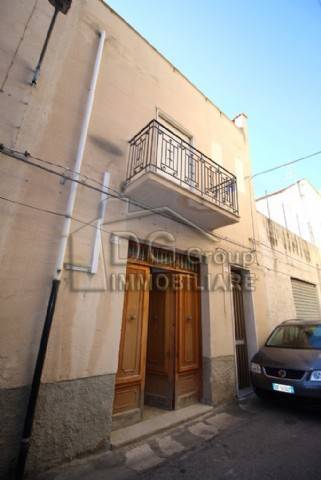 casa indipendente in vendita ad Alcamo