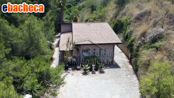 casa indipendente in vendita ad Alcamo