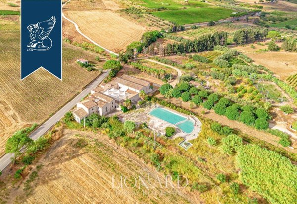 casa indipendente in vendita ad Alcamo