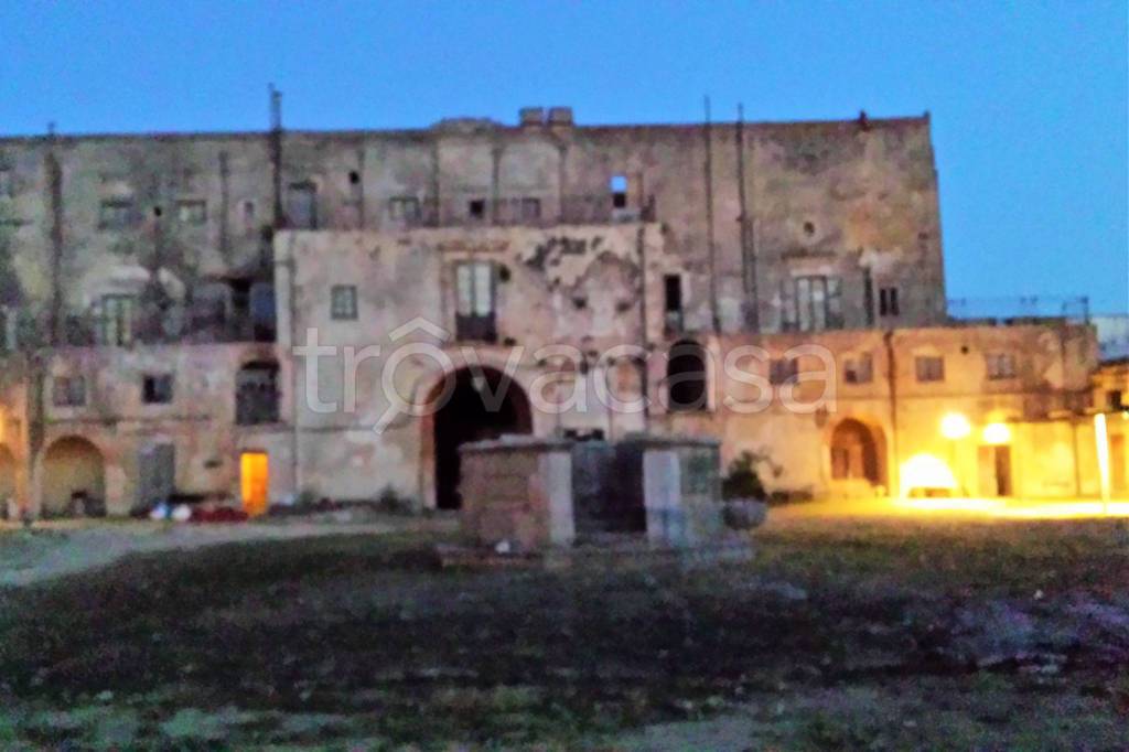 casa indipendente in vendita ad Alcamo in zona Fico