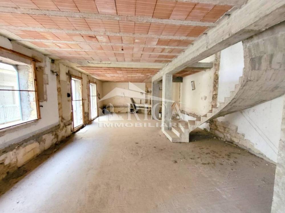 casa indipendente in vendita ad Alcamo