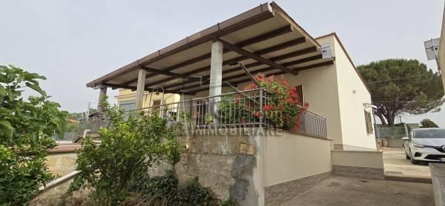 casa indipendente in vendita ad Alcamo