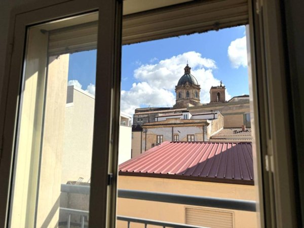 appartamento in vendita ad Alcamo in zona Centro Città
