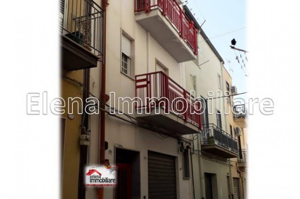 casa indipendente in vendita ad Alcamo
