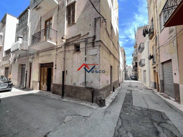 casa indipendente in vendita ad Alcamo in zona Centro Città