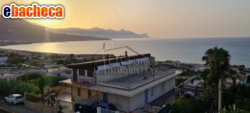 casa indipendente in vendita ad Alcamo in zona Alcamo Marina